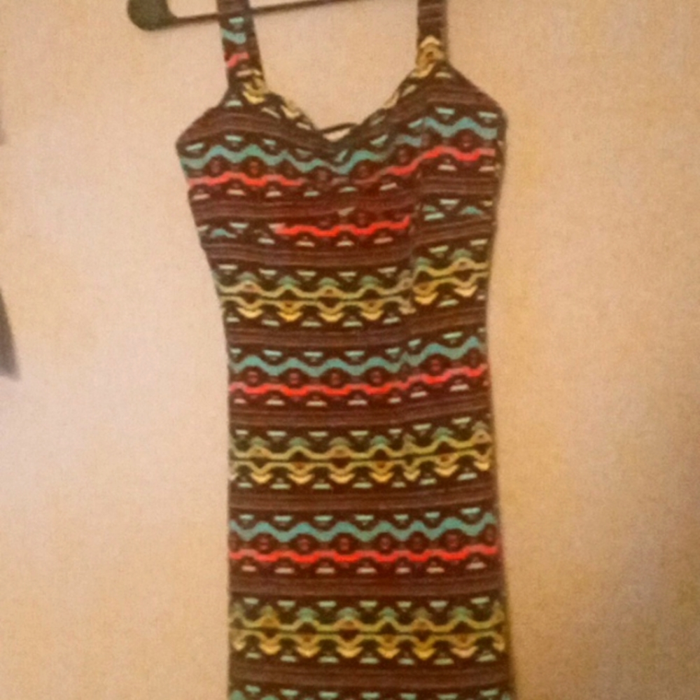 Tank sleeve body fitting mini dress